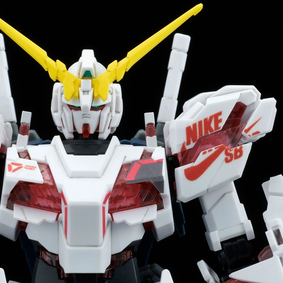 HG 1/144 Unicorn Gundam (Destroy Mode) Ver. NIKE SB
