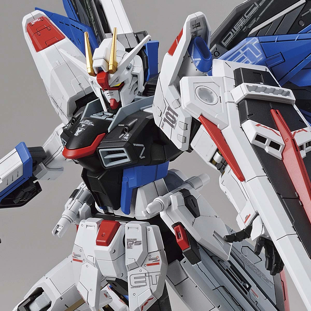 FULL MECHANICS 1/100 ZGMF-X10A Freedom Gundam Ver.GCP (THE GUNDAM BASE Limited)