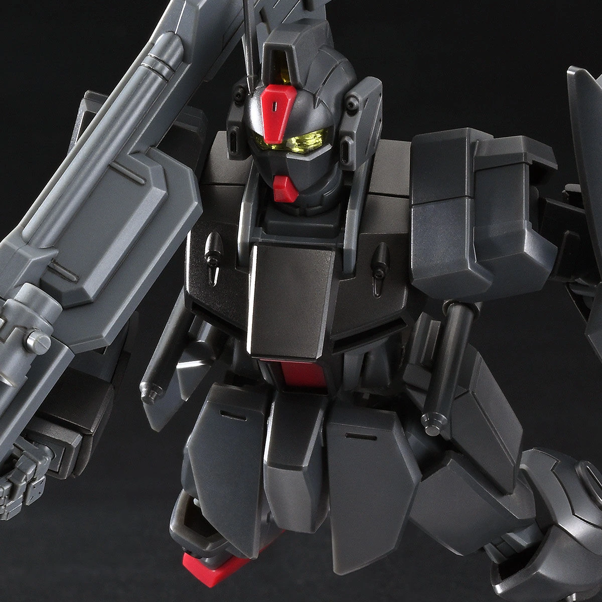 HG 1/144 Dagger L