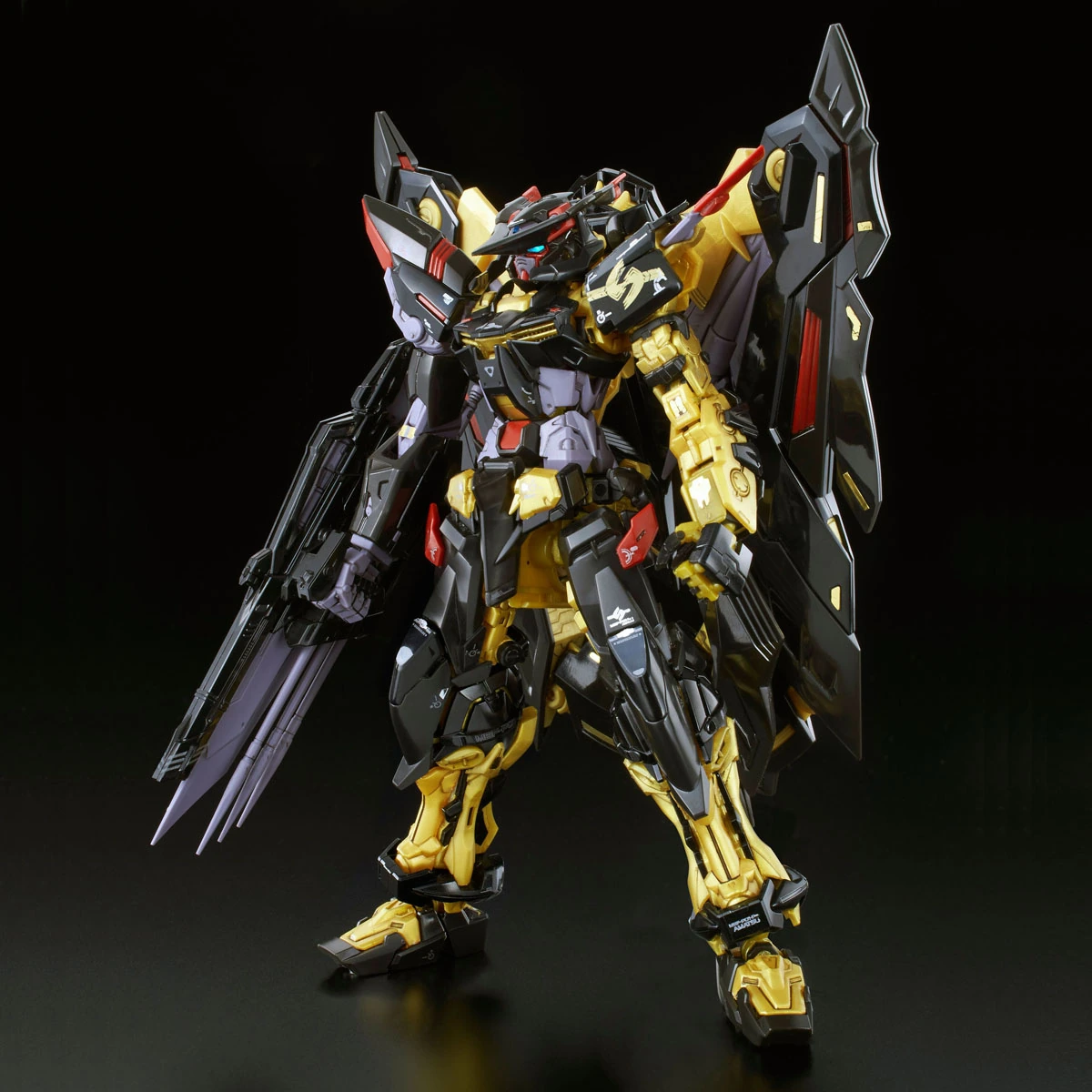 RG 1/144 Gundam Astray Gold Frame Amatsu